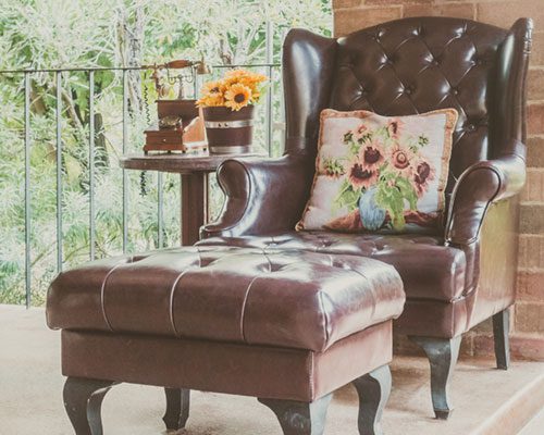 Shop Leather Chairs and Ottomans | NY Mattress